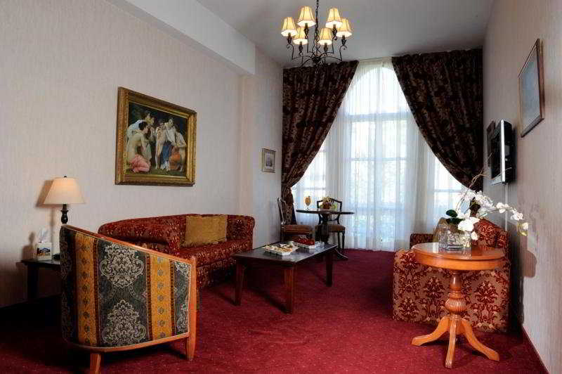 Grand Kadri Hotel - History Marked By Cristal Lebanon Zahlé Extérieur photo