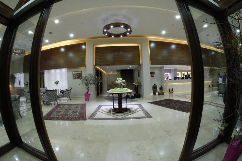 Grand Kadri Hotel - History Marked By Cristal Lebanon Zahlé Extérieur photo